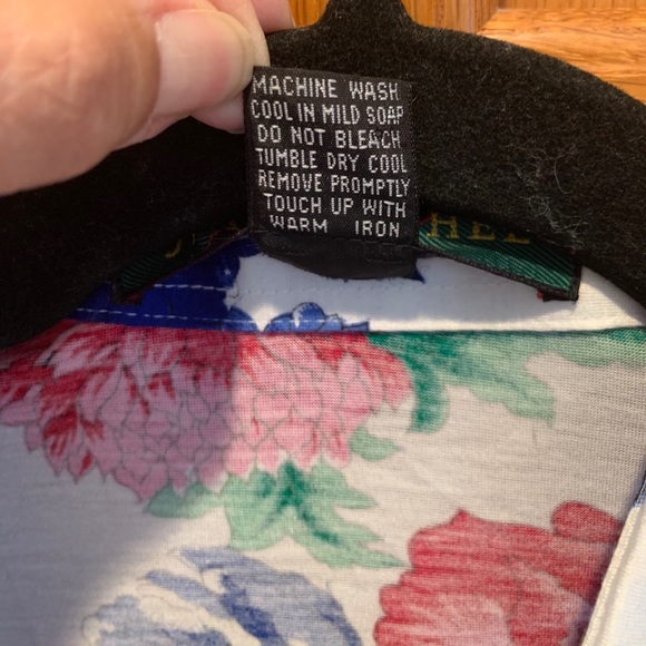 Floral cotton button down blouse size M - Picture 5 of 8